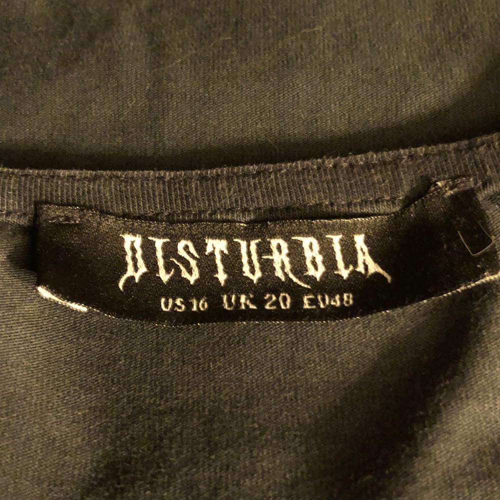 DISTURBIA Dragon Arm Warmer long sleeve graphic top - Picture 8 of 9